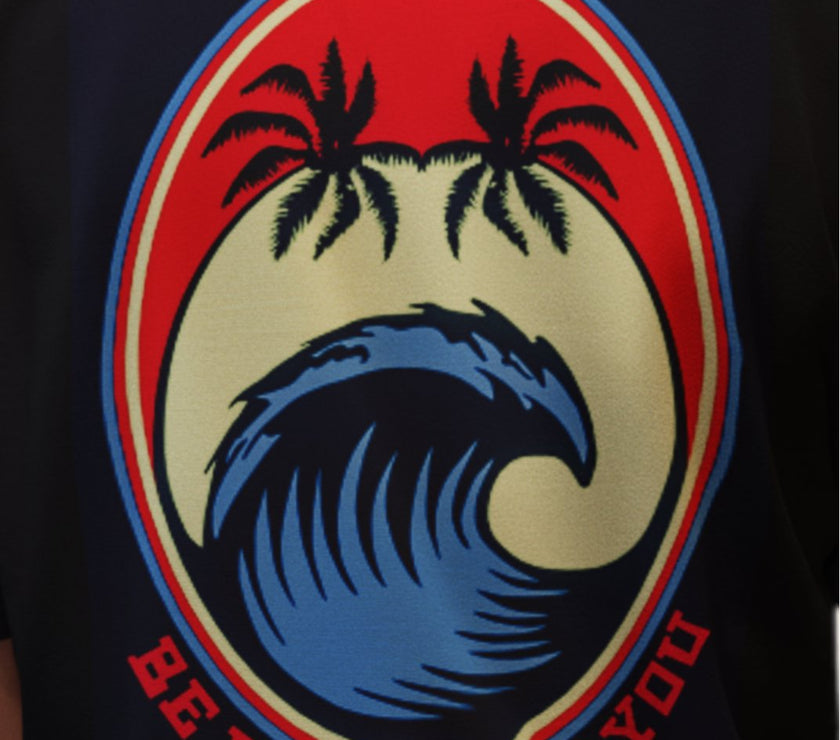 Nazaré Big Wave Surfing T-shirt T-Shirt Weirdo4Life 